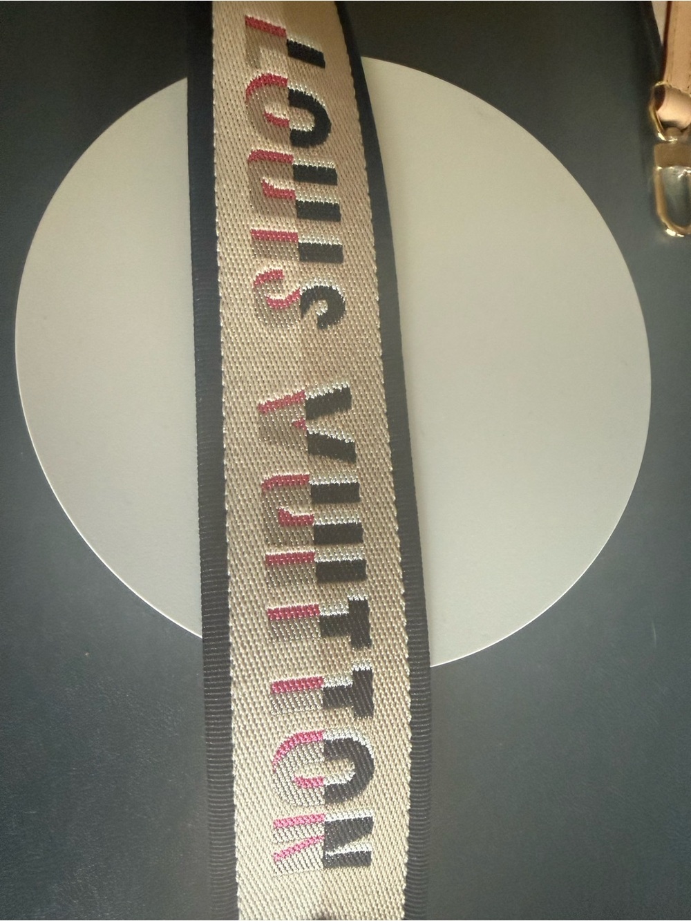 Louis Vuitton Beige and Pink Bandolier Guitar Shoulder Strap with Gold Hardware - Picture 3 of 7